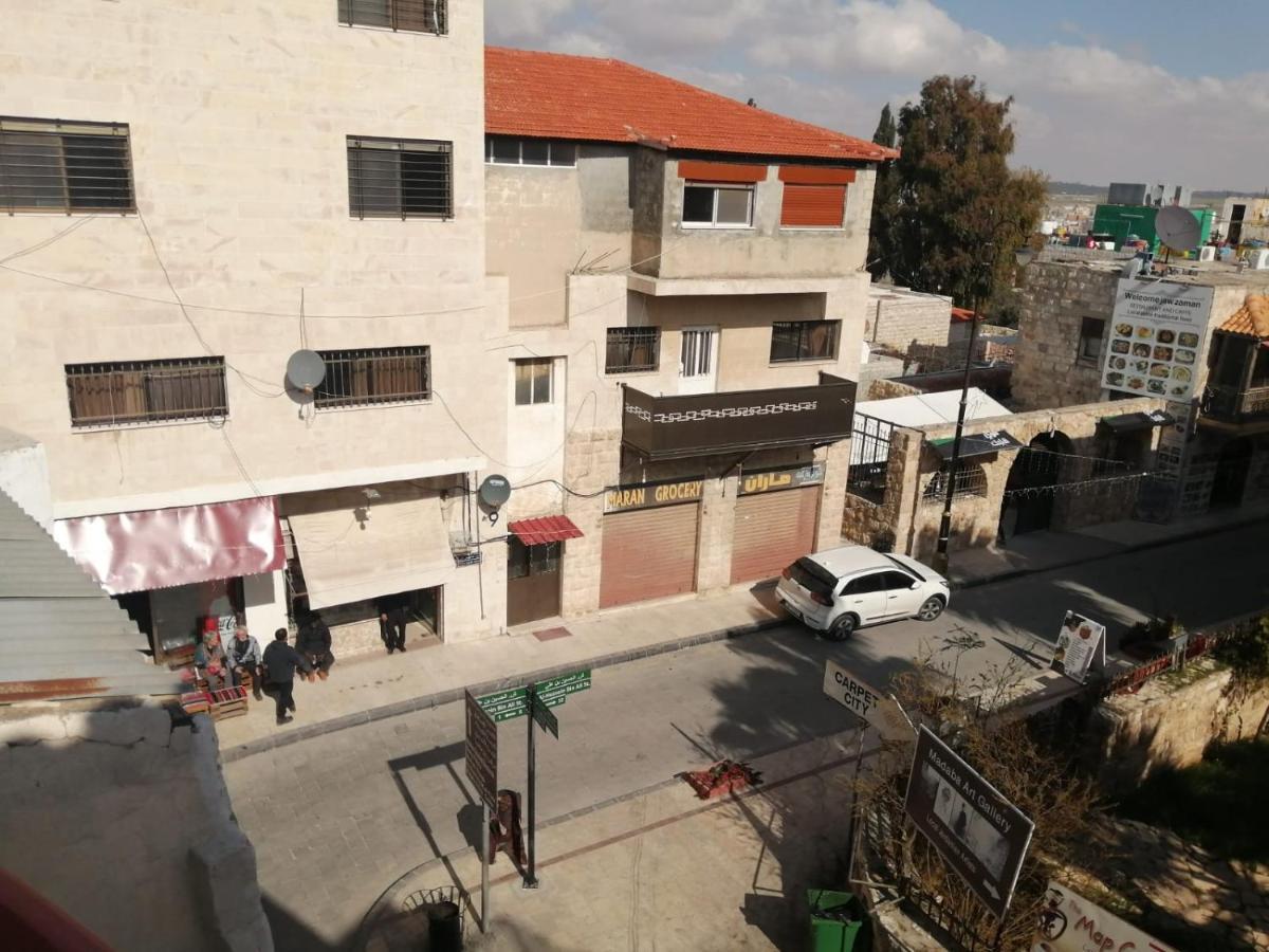 Student House Vandrerhjem Madaba Eksteriør bilde
